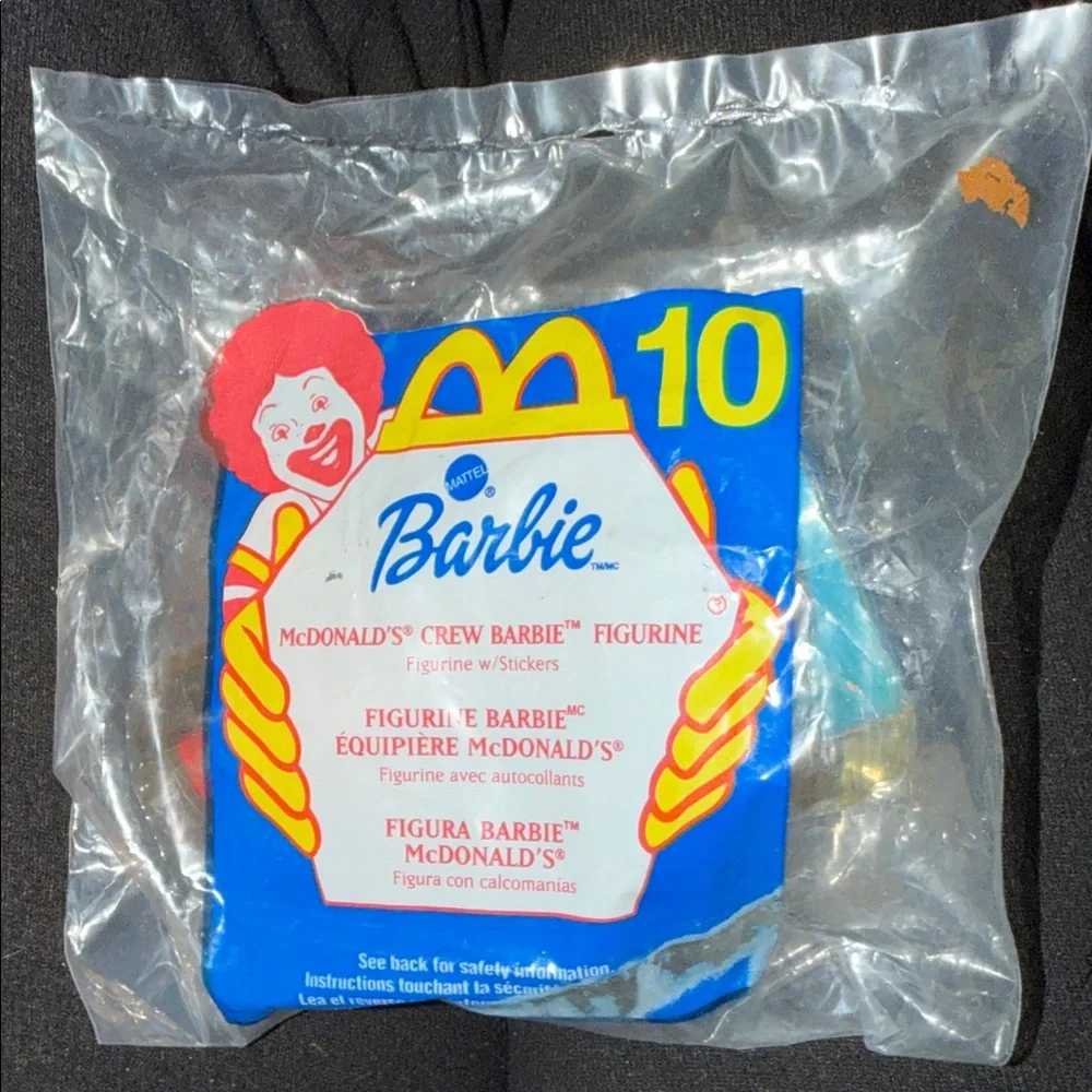 Vintage Barbie McDonalds Happy Meal Crew Member 2000 New/sealed Rare